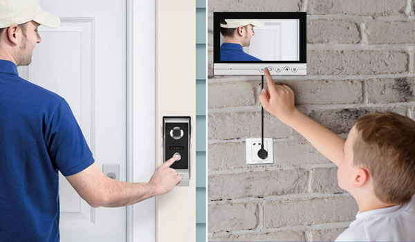 آیفون تصویری کوماکس